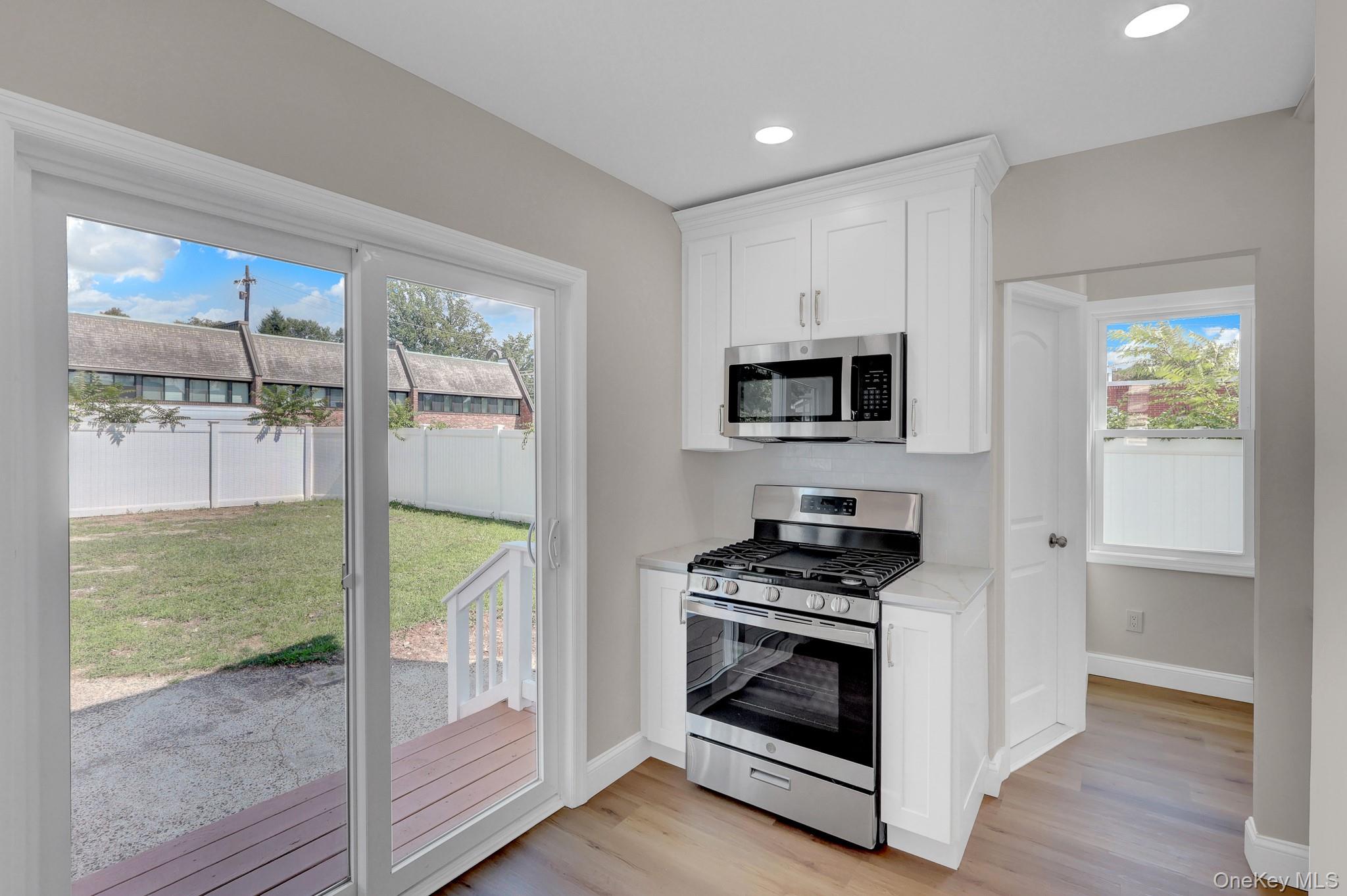 15 Stratford Avenue Property Photo 10