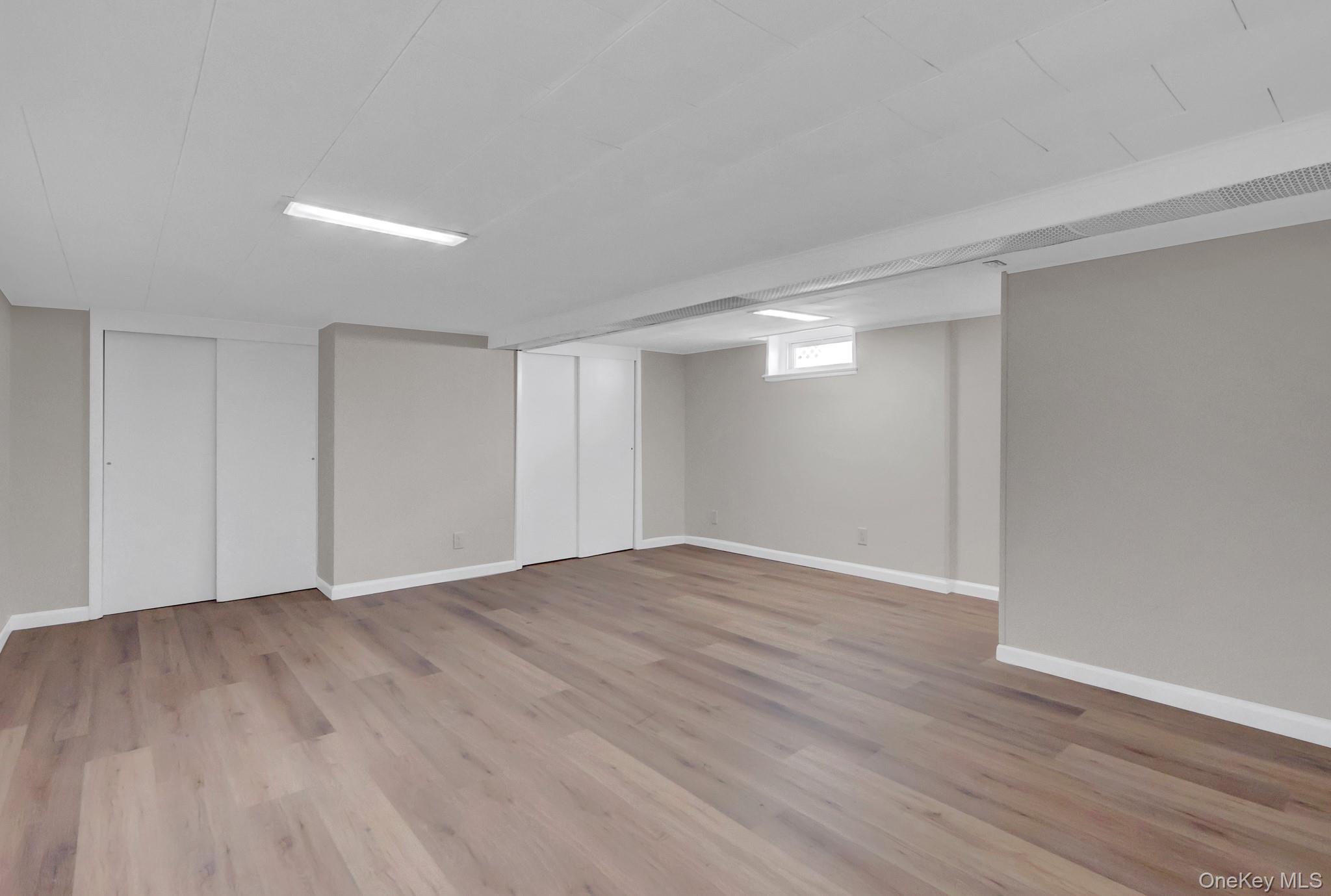 15 Stratford Avenue Property Photo 23