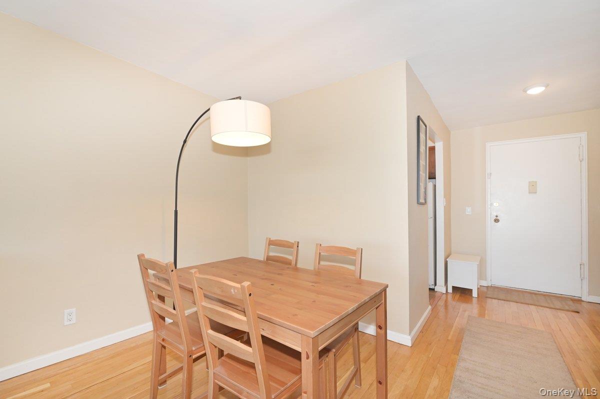 2 Birchwood Court #5h Property Photo 5