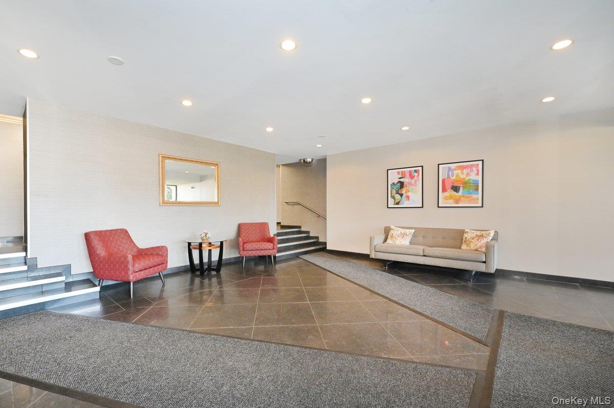 2 Birchwood Court #5h Property Photo 13