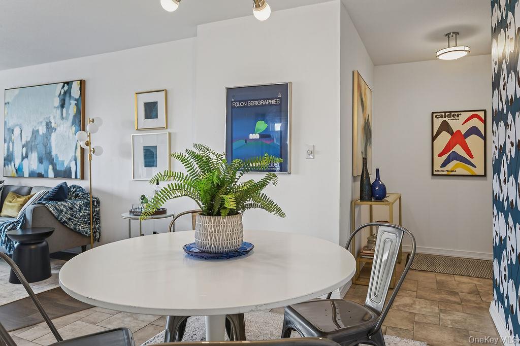 3333 Henry Hudson Parkway 4m Property Photo 3