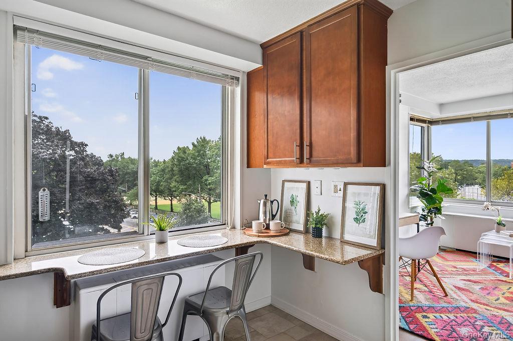 3333 Henry Hudson Parkway 4m Property Photo 10