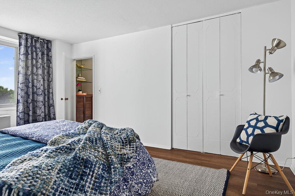 3333 Henry Hudson Parkway 4m Property Photo 22