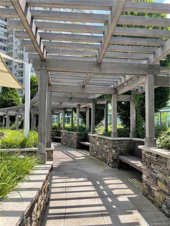 3333 Henry Hudson Parkway 4m Property Photo 35