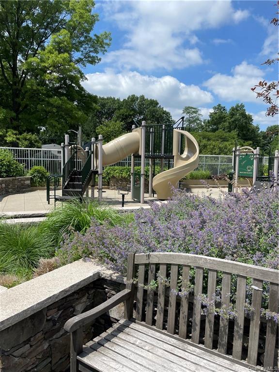 3333 Henry Hudson Parkway 4m Property Photo 36