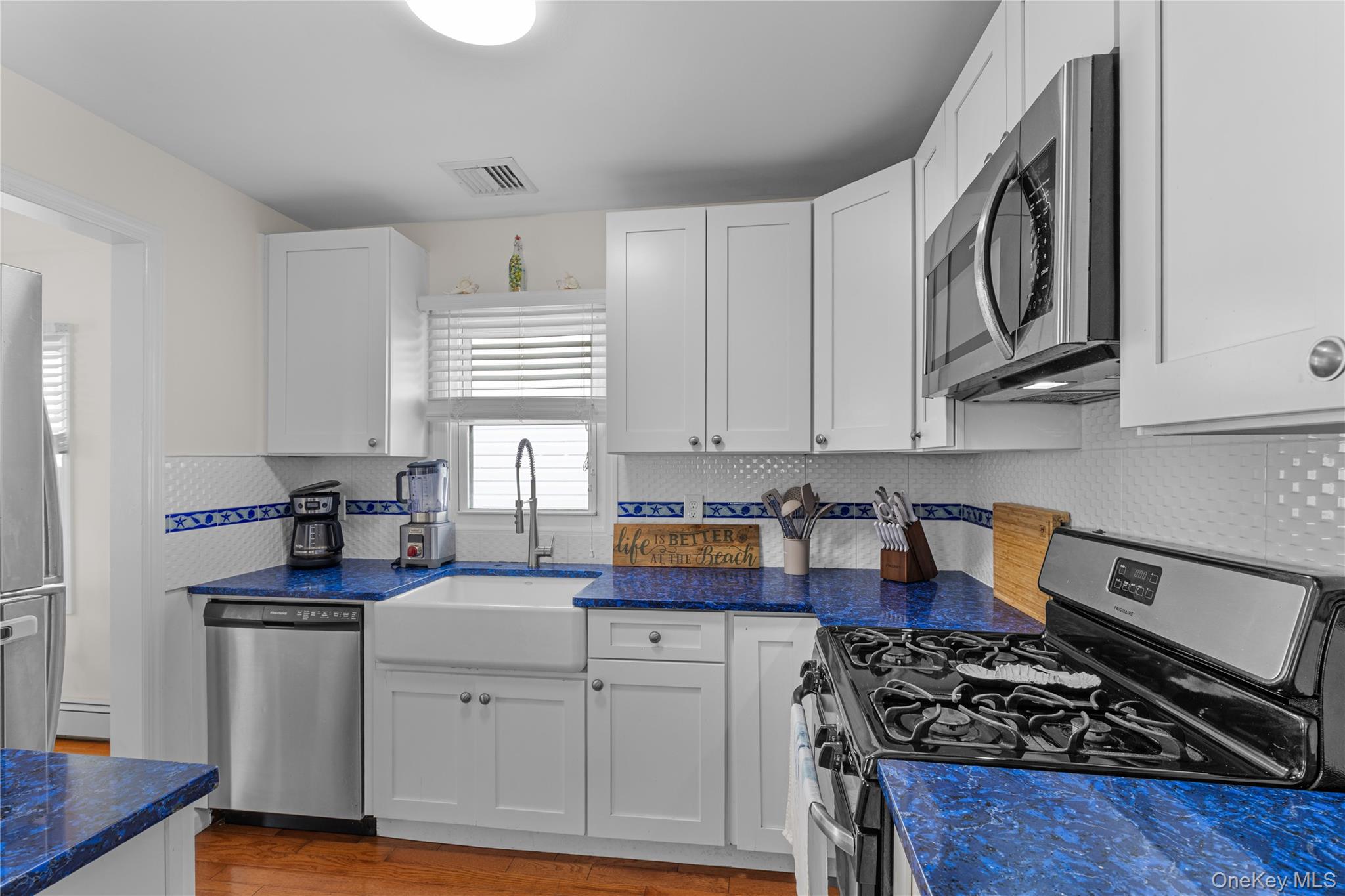 33 Minnesota Avenue Property Photo 6