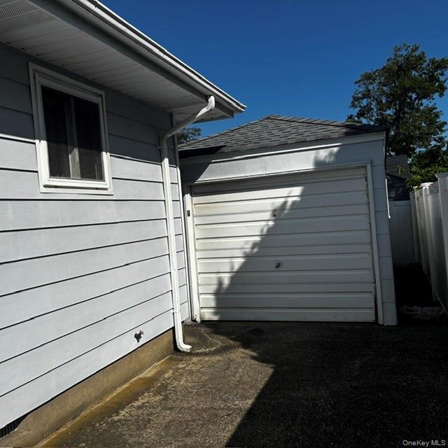 66 E Neptune Avenue Property Photo 3