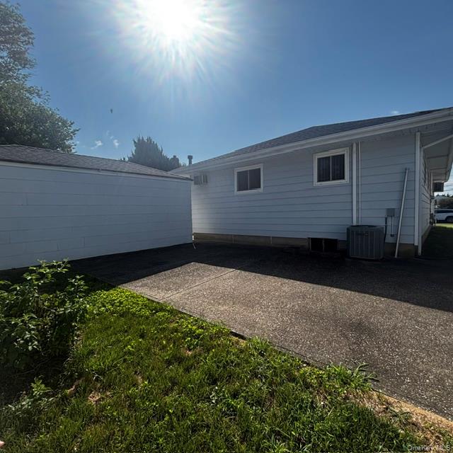 66 E Neptune Avenue Property Photo 4