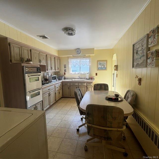 66 E Neptune Avenue Property Photo 8