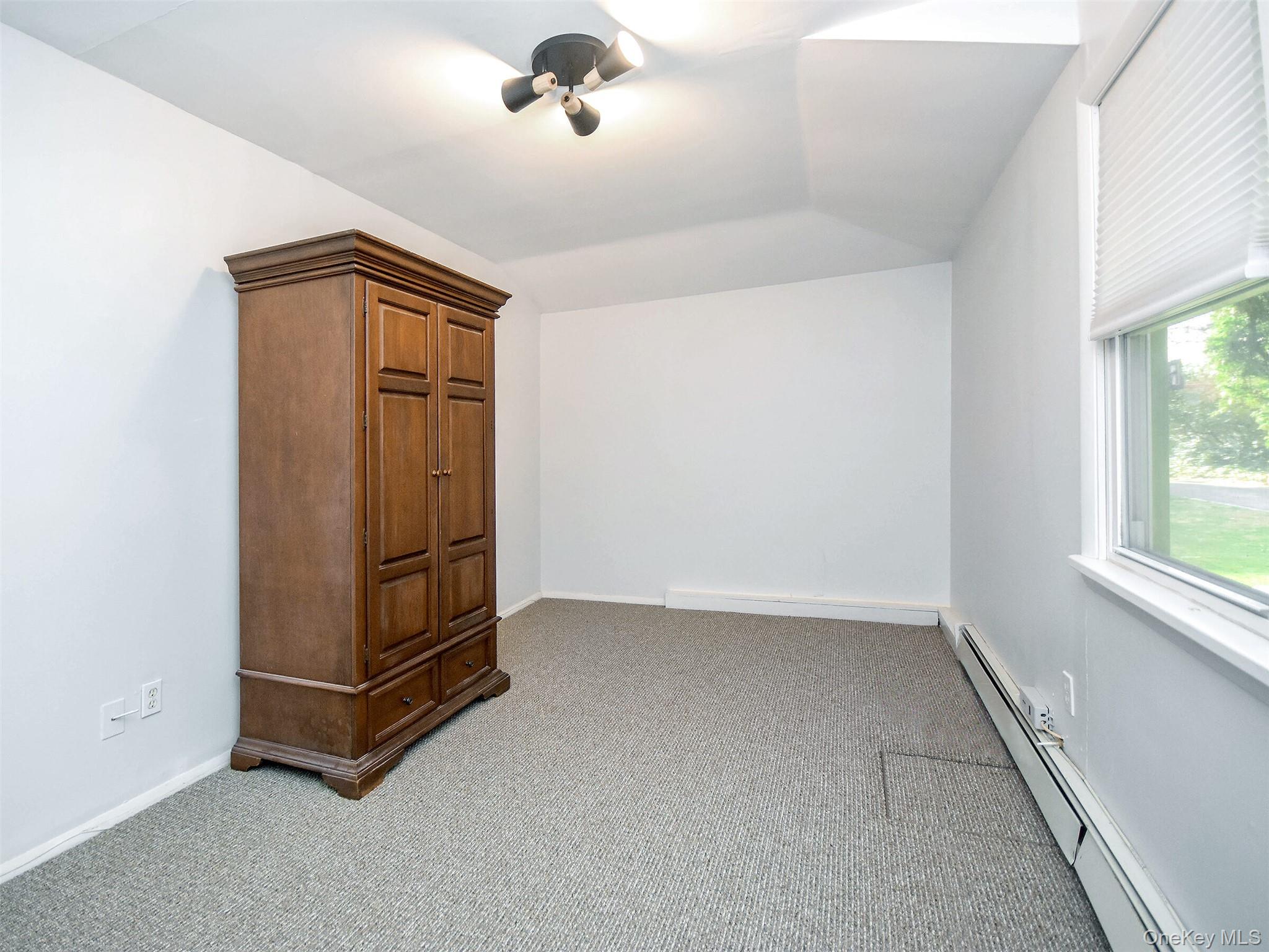 67 Glenlawn Avenue Cottage Property Photo 11