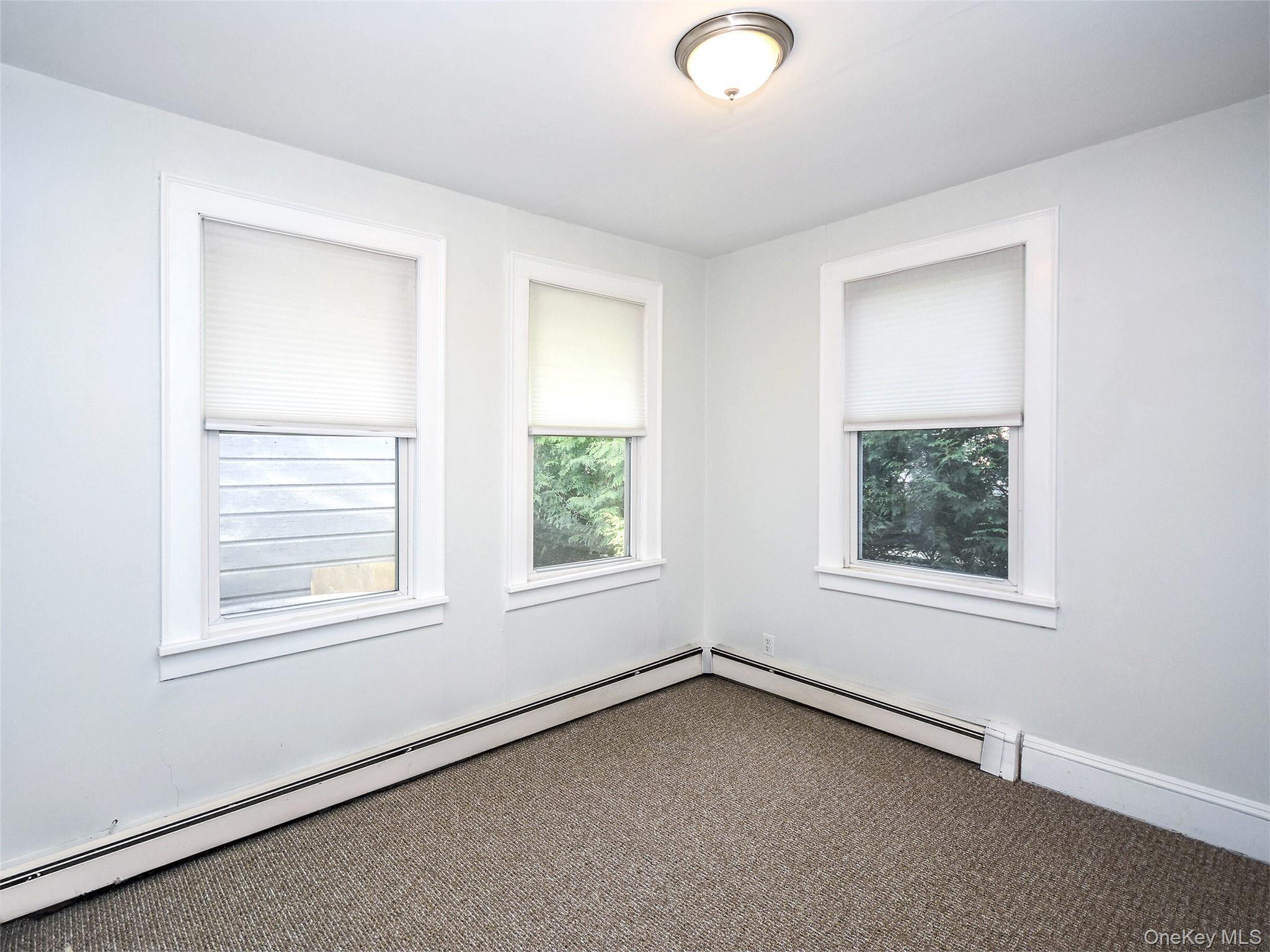 67 Glenlawn Avenue Cottage Property Photo 13