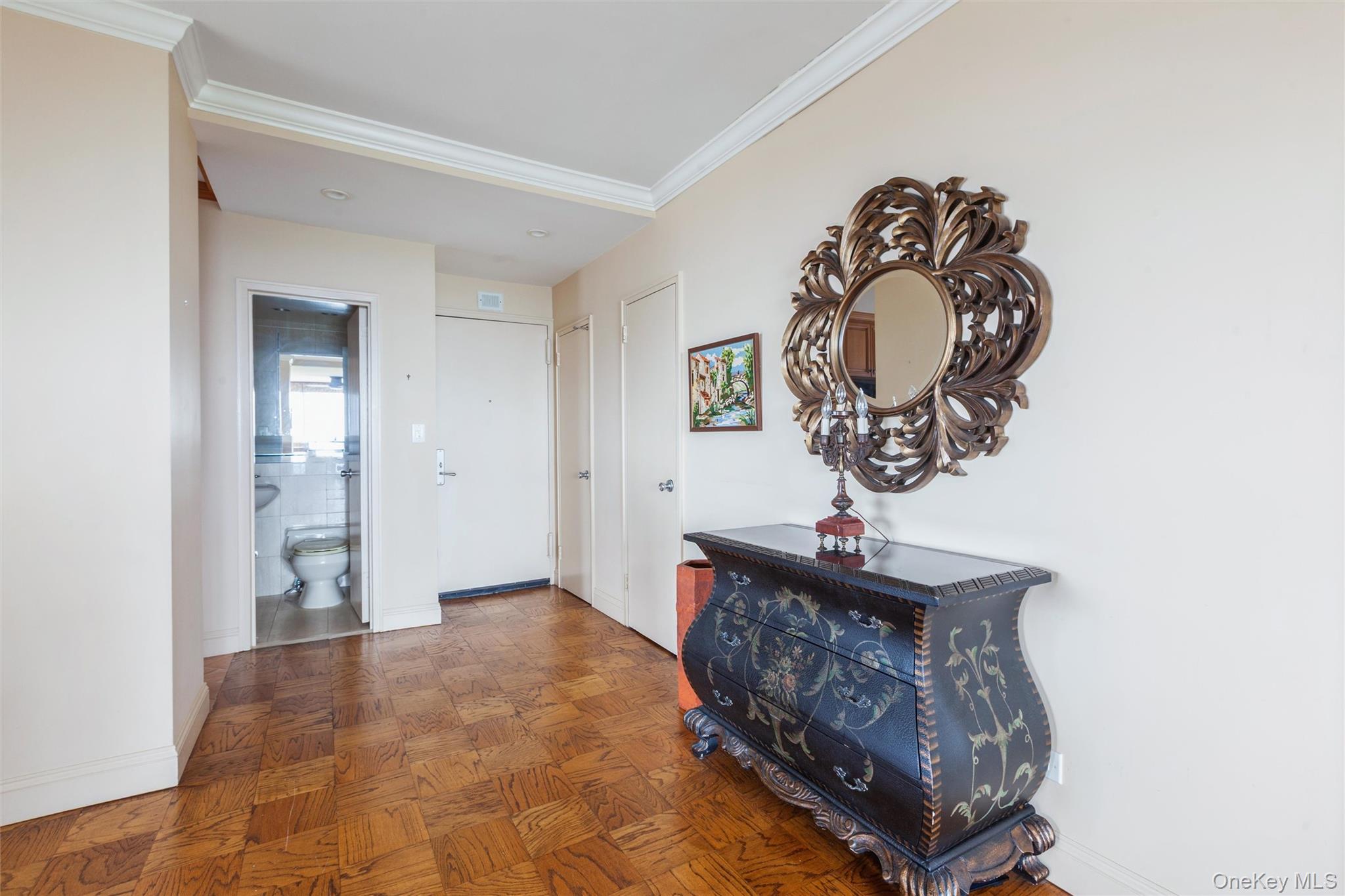 27010 Grand Central Parkway 32e Property Photo 7