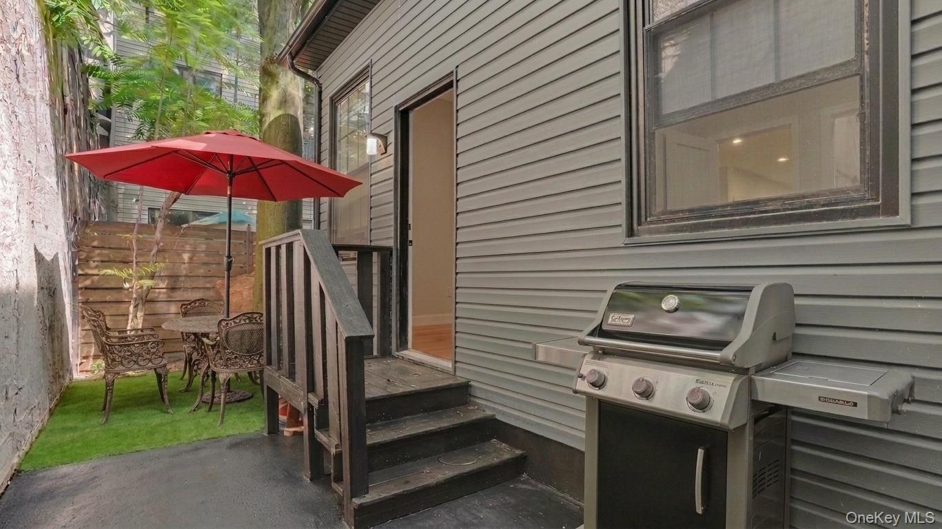 51 Hill Street Property Photo 6