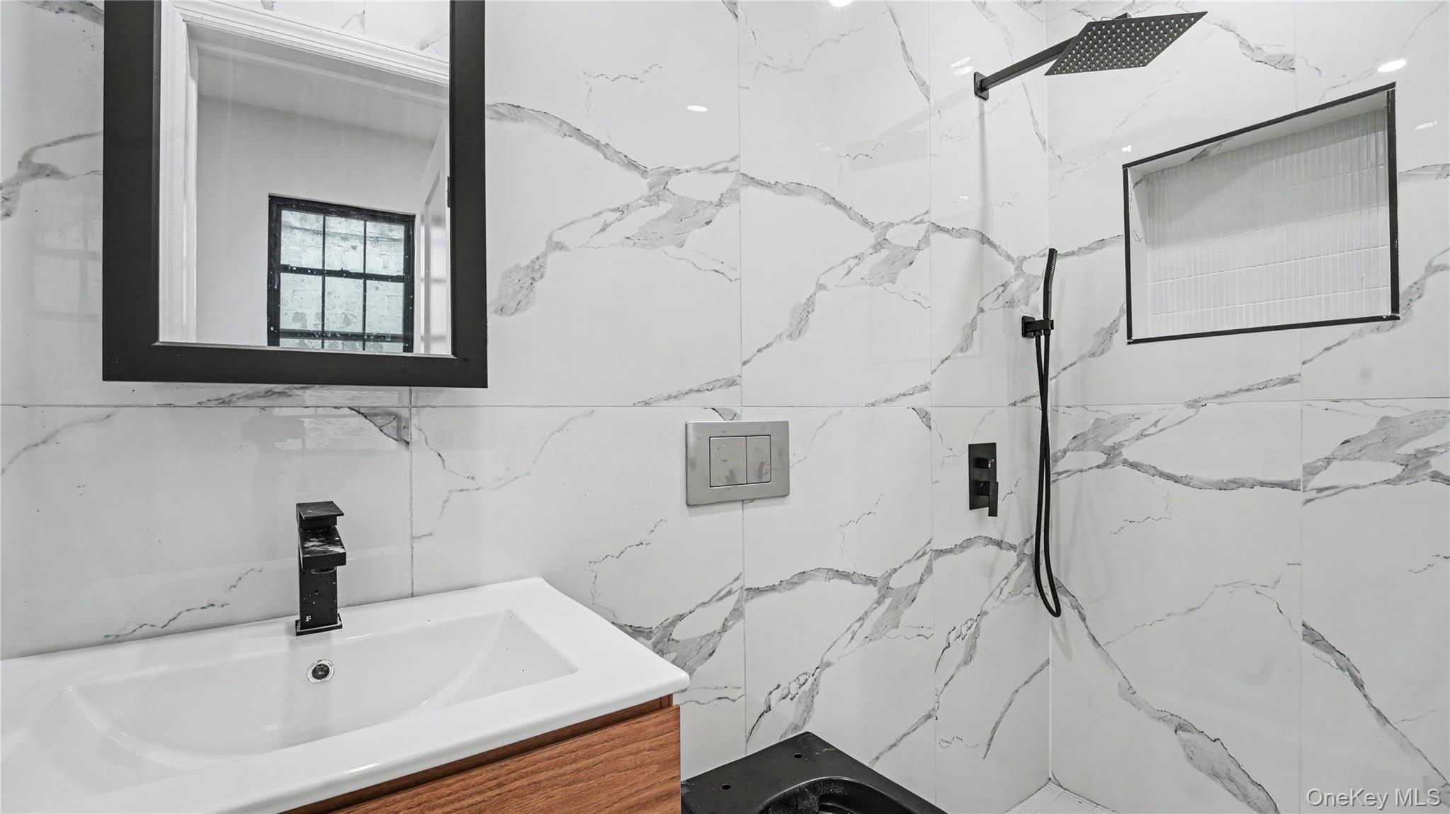 51 Hill Street Property Photo 11