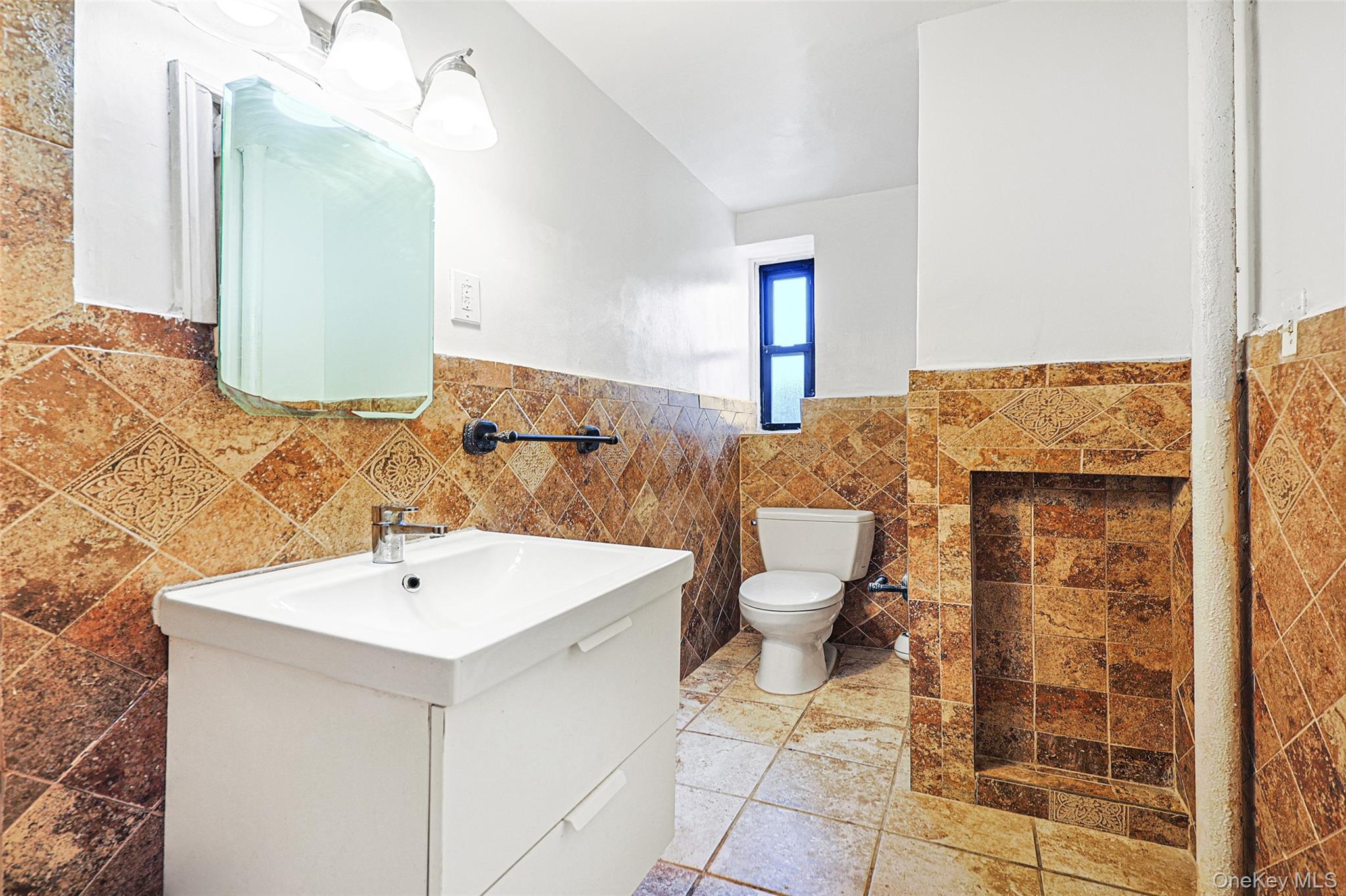 102-32 65th Avenue B13 Property Photo 5