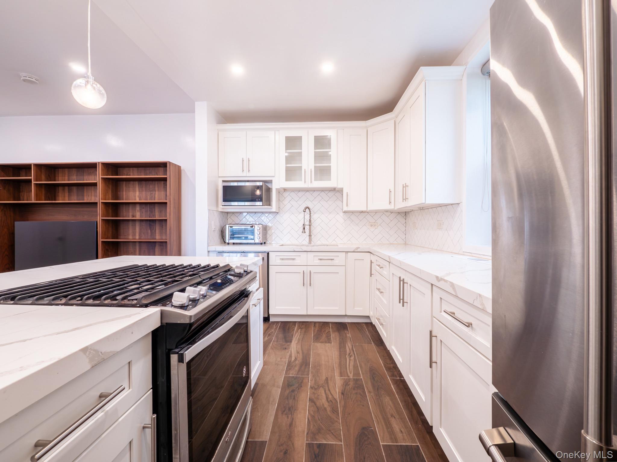 63-11 Queens Boulevard A-3 Property Photo 6