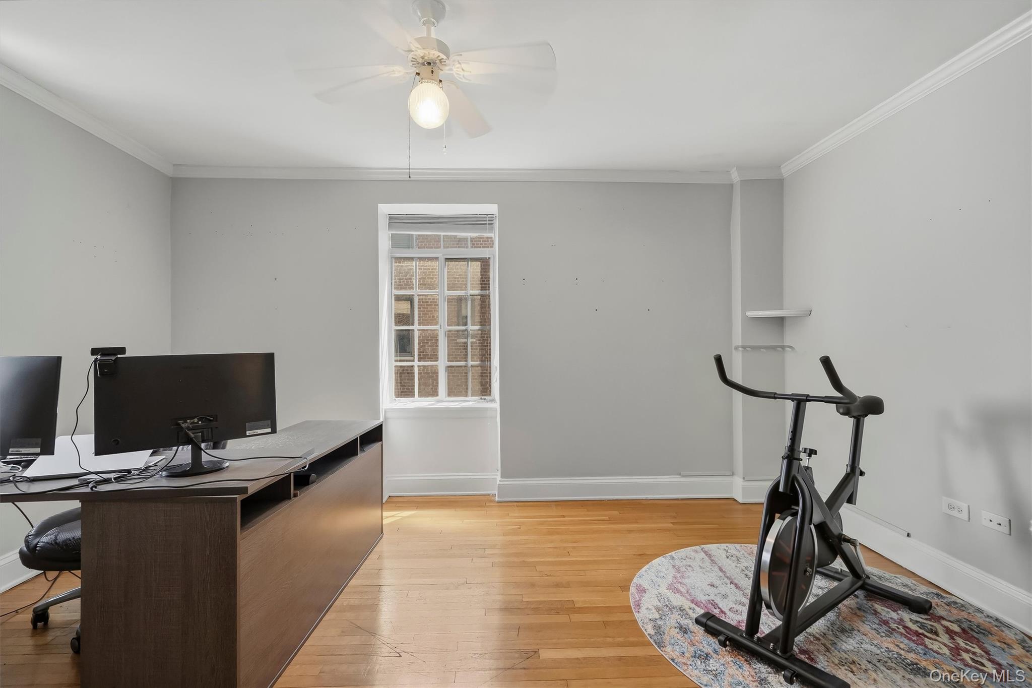 20 N Broadway A304 Property Photo 26