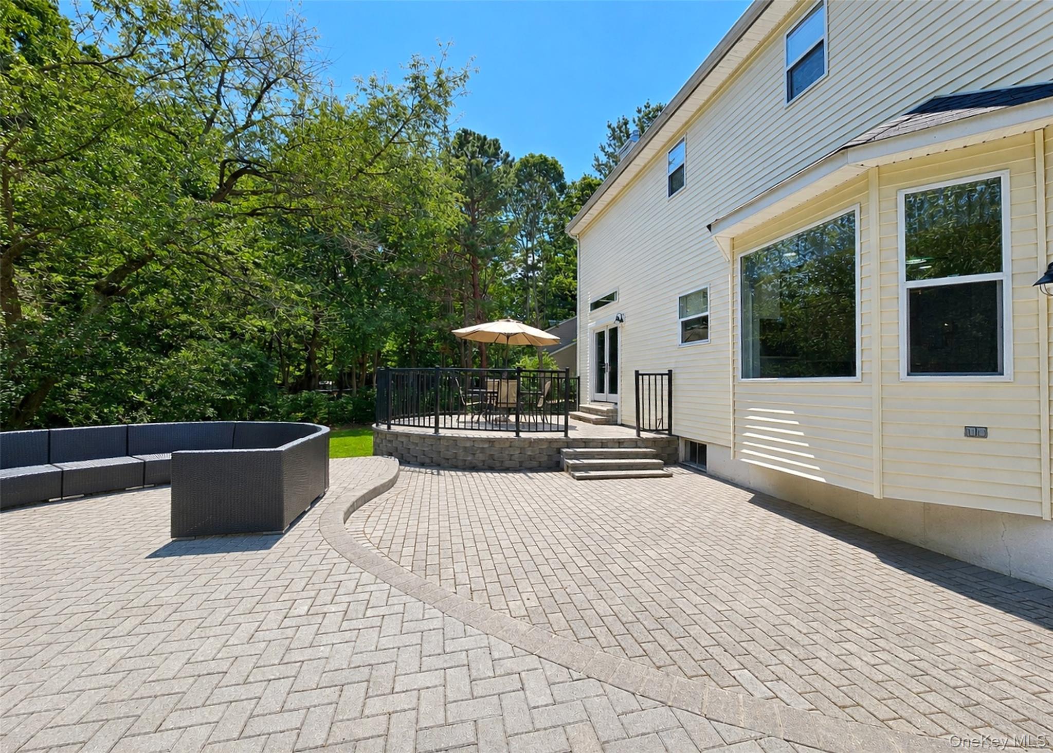 23 E Greentree Drive Property Photo 26