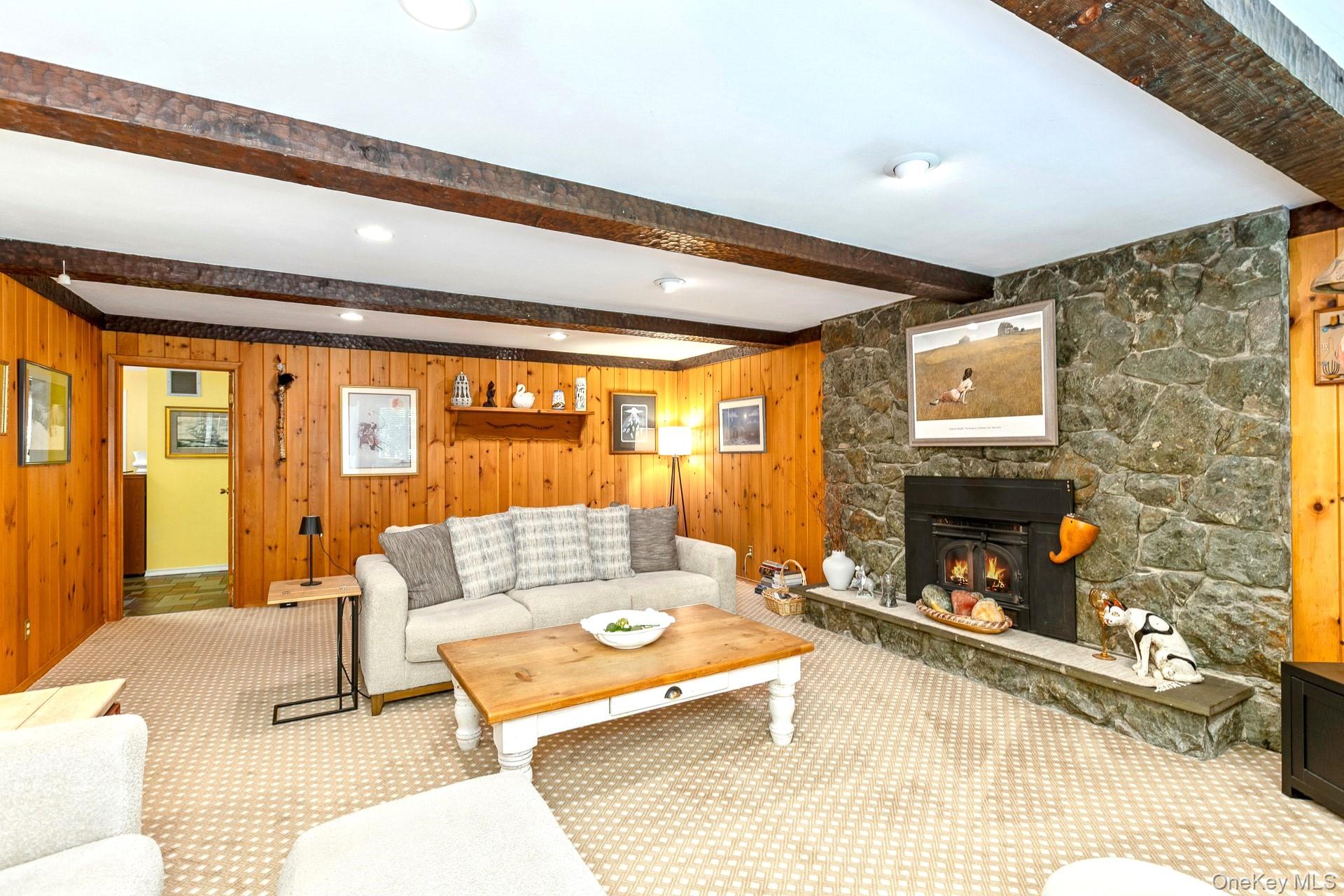 1 Valleywood Court Property Photo 8