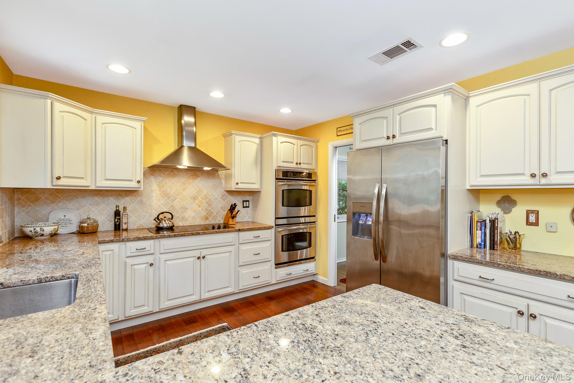 1 Valleywood Court Property Photo 10