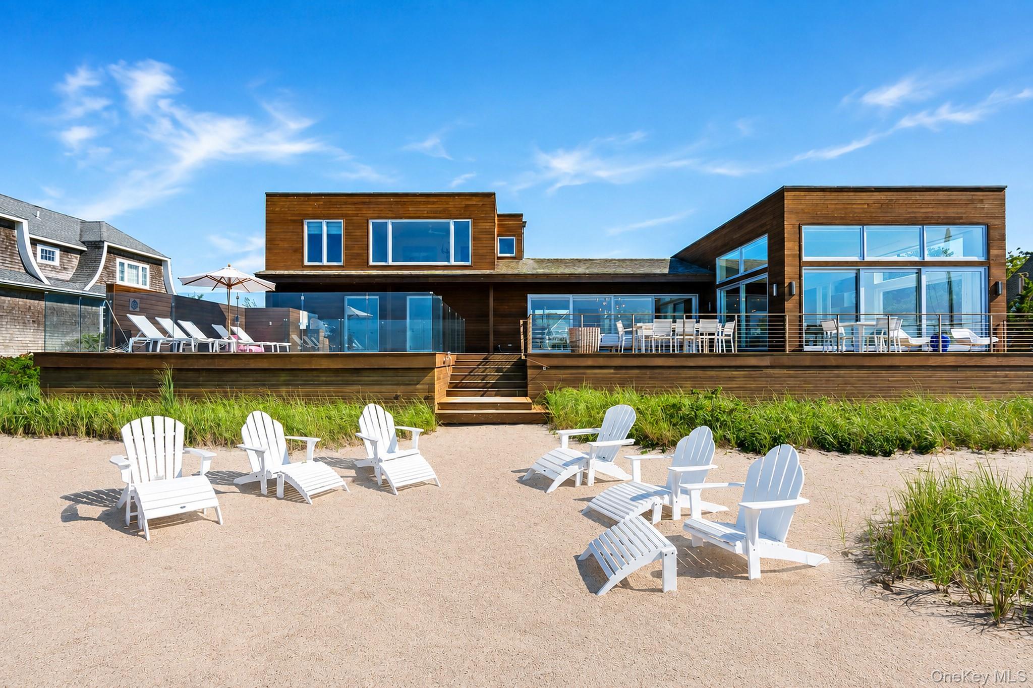 14 Peconic Crescent Property Photo 32