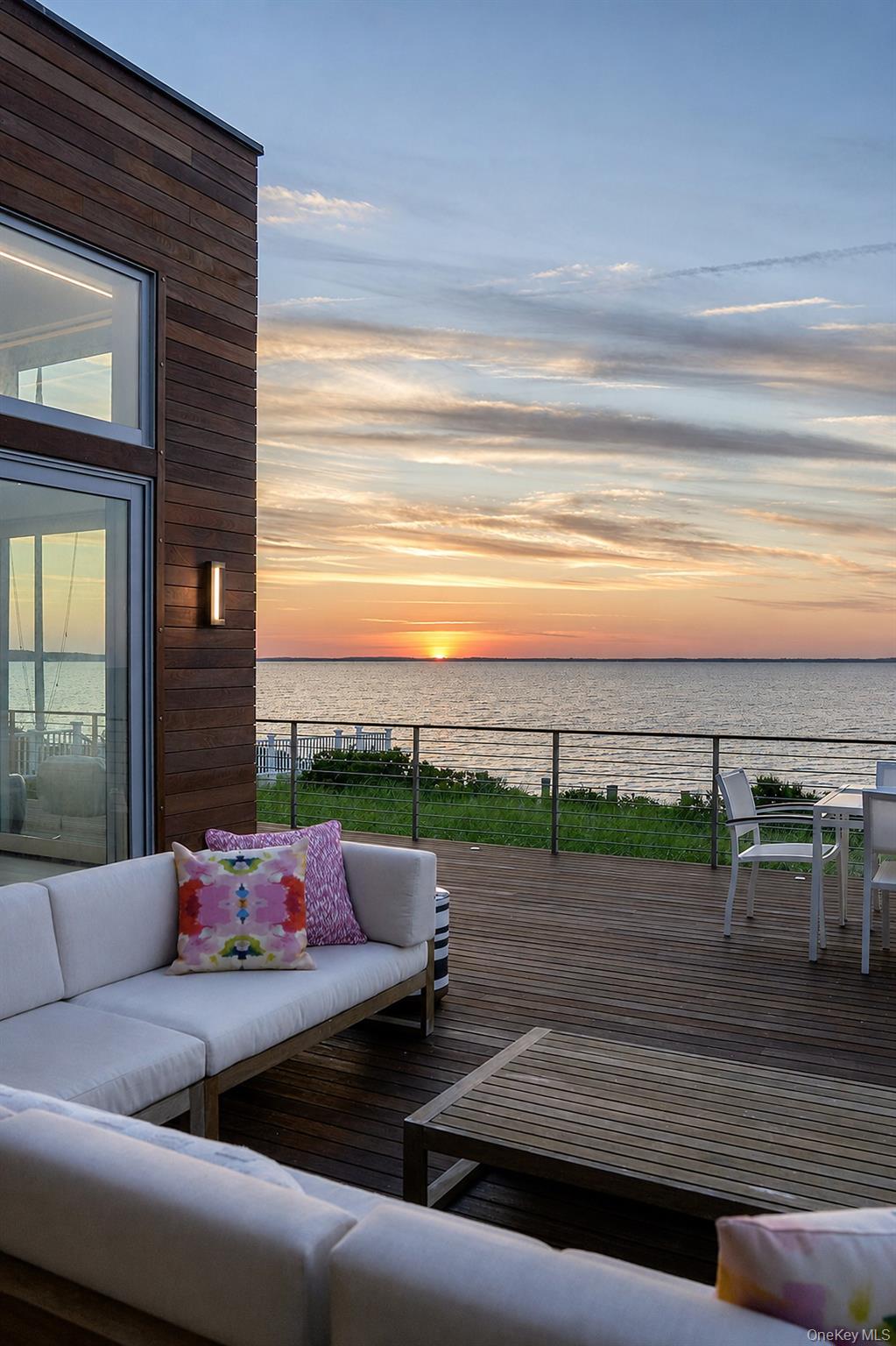 14 Peconic Crescent Property Photo 36