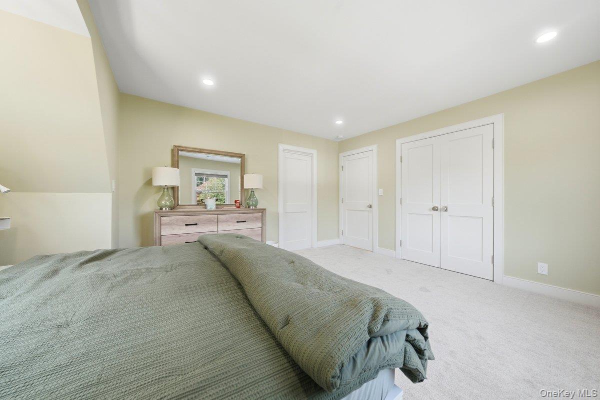 277 Devoe Avenue Property Photo 20