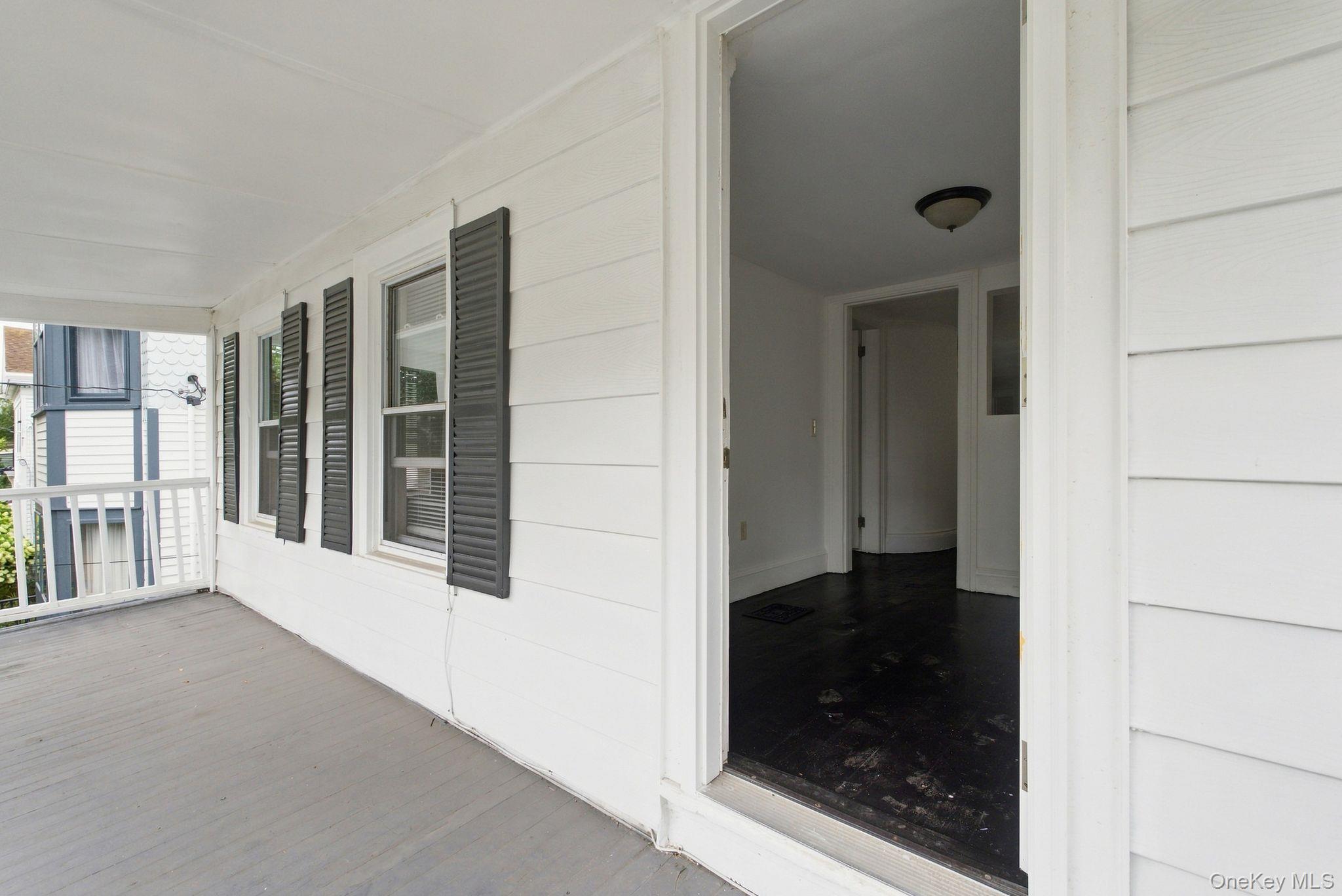 133 Fair Street Property Photo 6