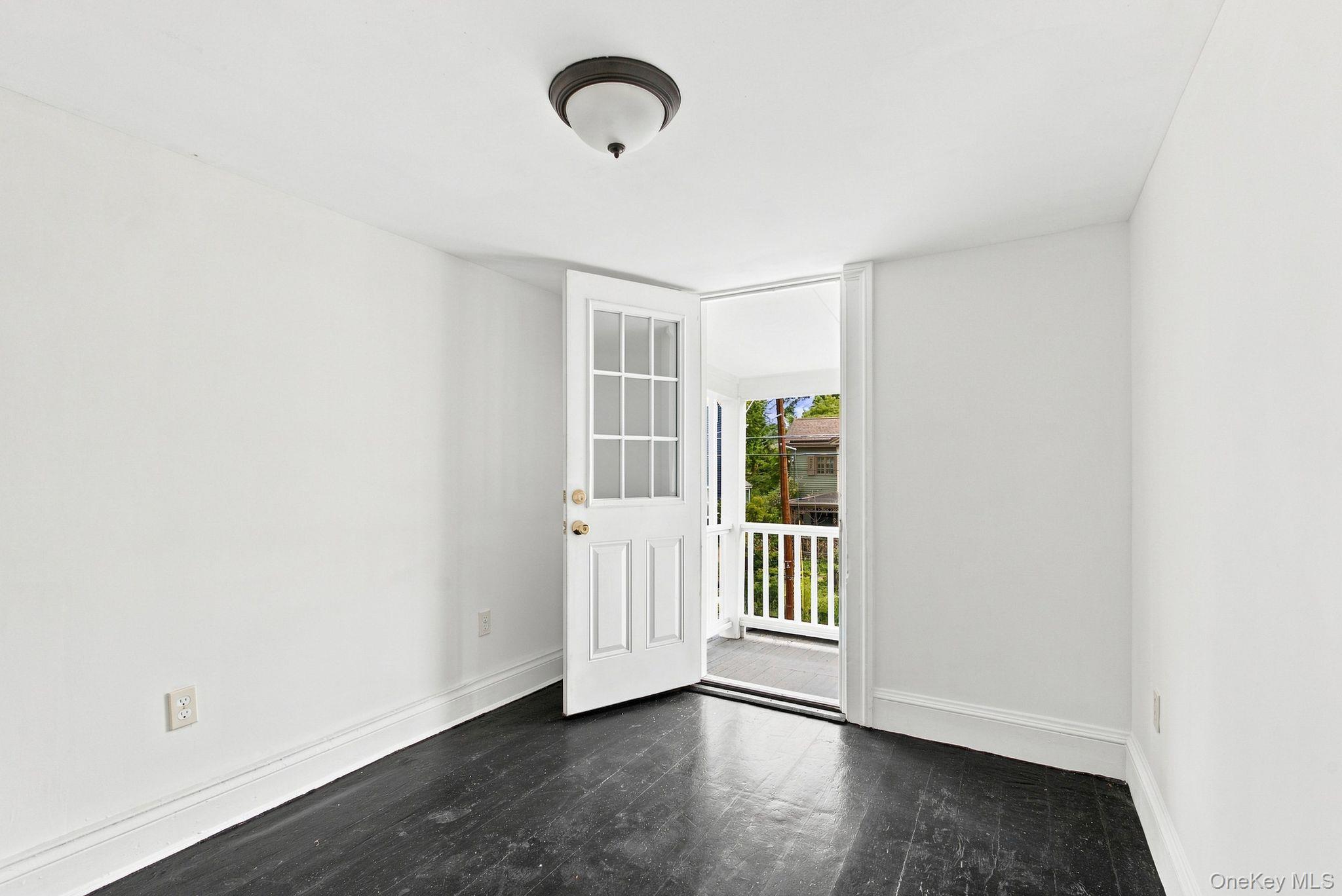 133 Fair Street Property Photo 11