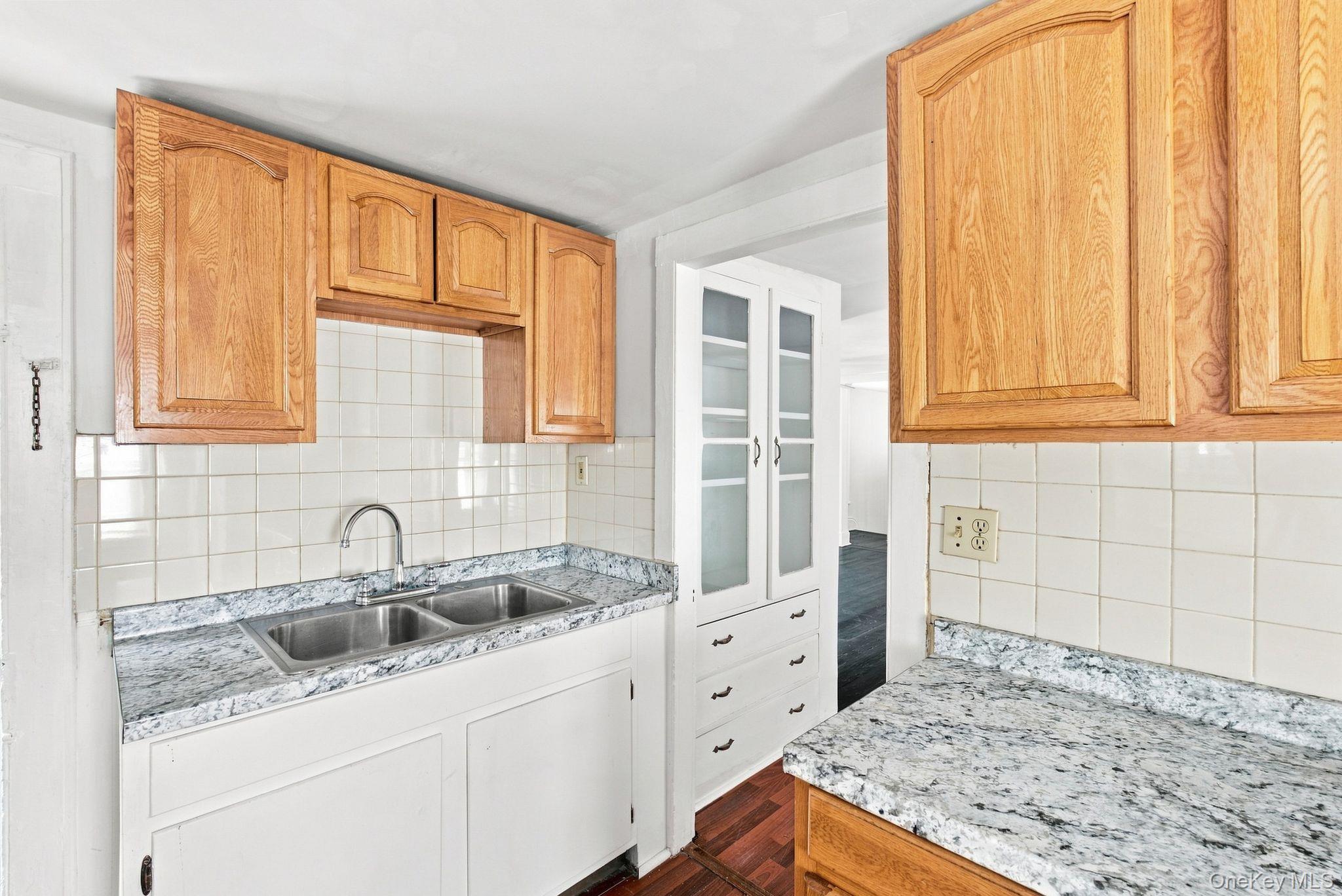133 Fair Street Property Photo 23
