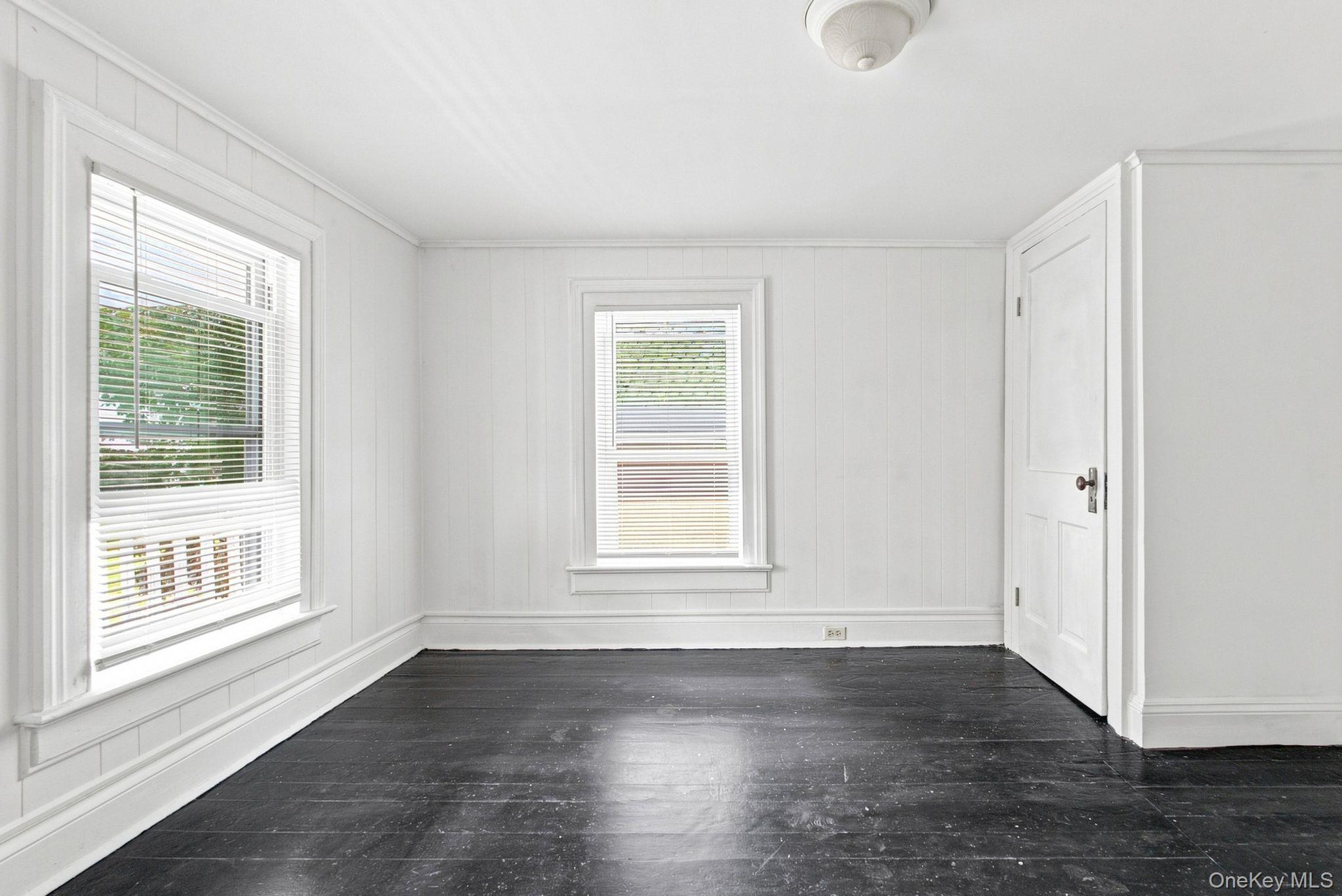 133 Fair Street Property Photo 33