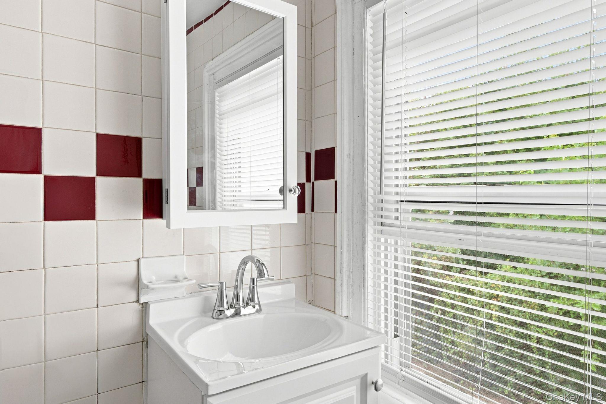 133 Fair Street Property Photo 40