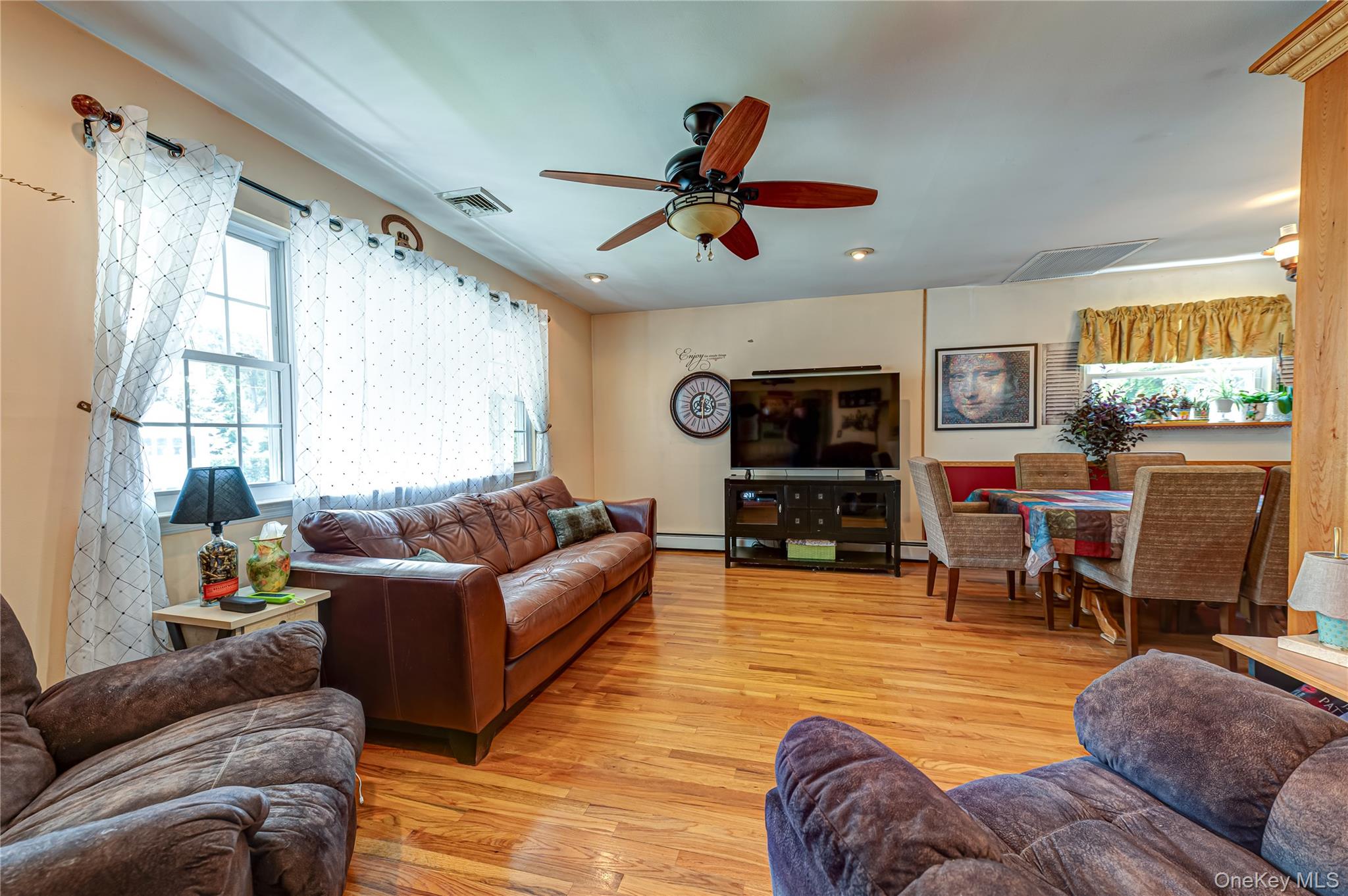21 Circle Drive Property Photo 6