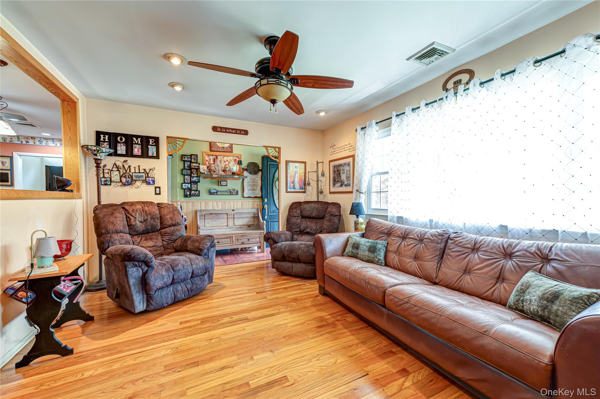 21 Circle Drive Property Photo 8