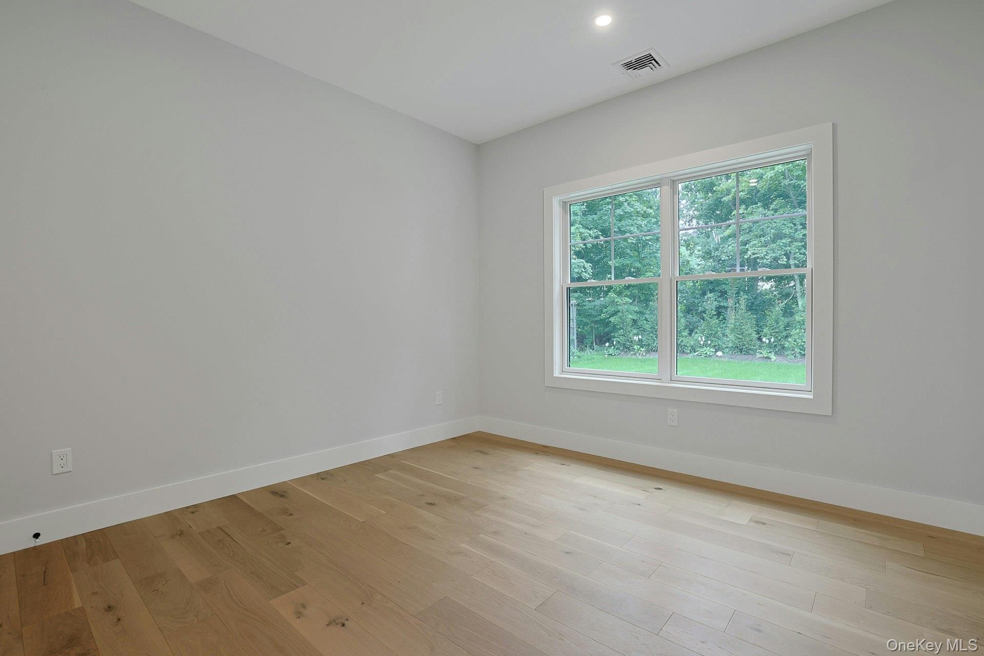100 Hazelton Circle Property Photo 19