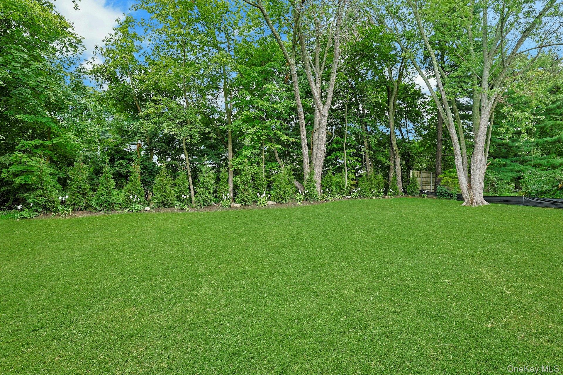 100 Hazelton Circle Property Photo 25