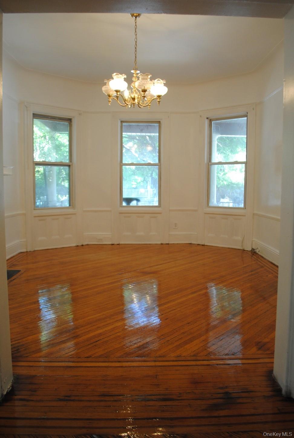 417 Marlborough Road 1st Floor Property Photo 6