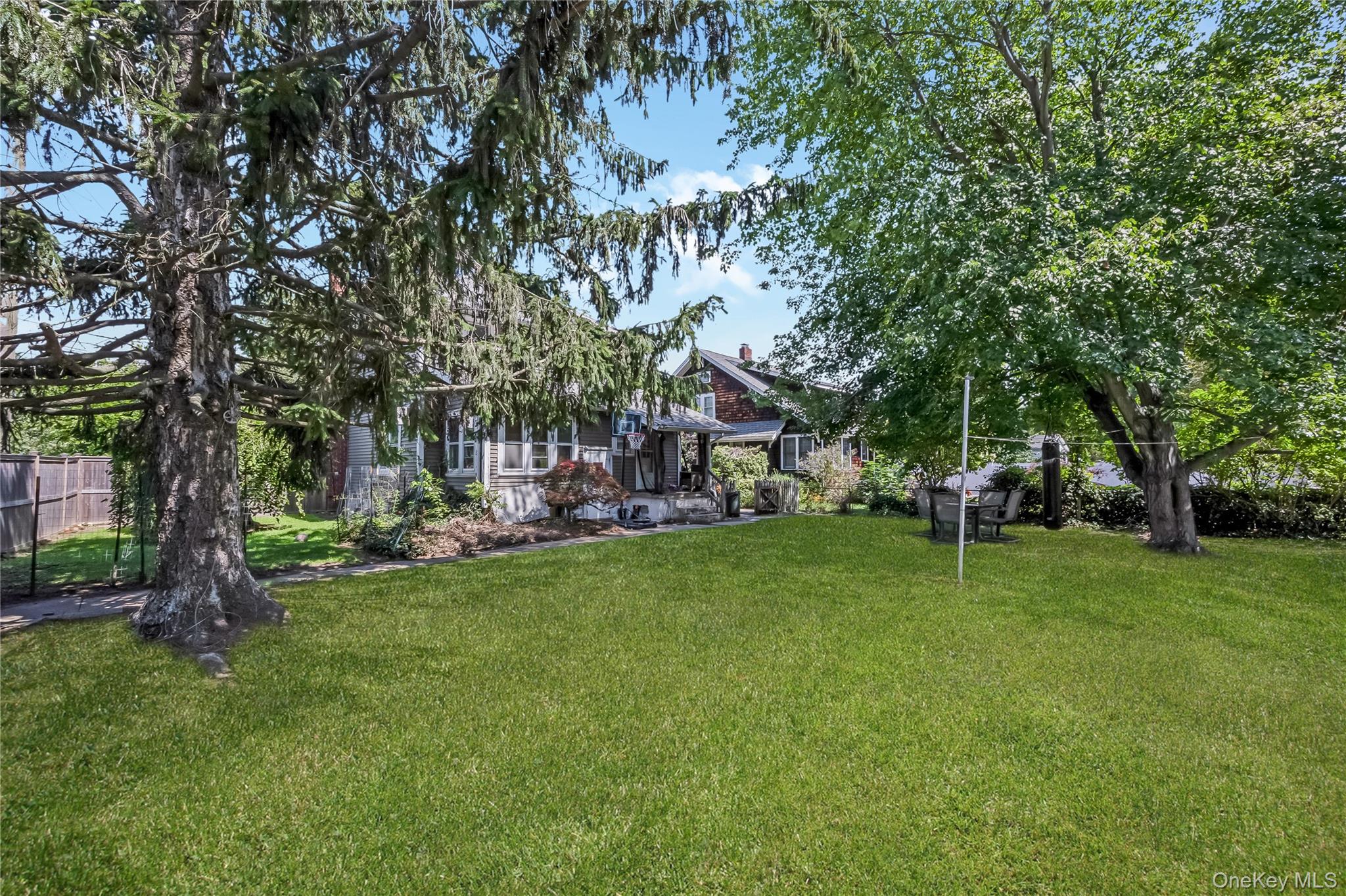 958 Thomas Avenue Property Photo 23