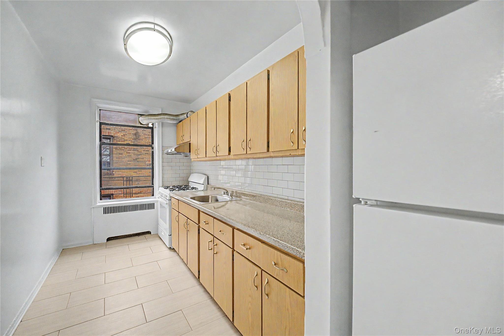 14416 35th Avenue 6a Property Photo 5