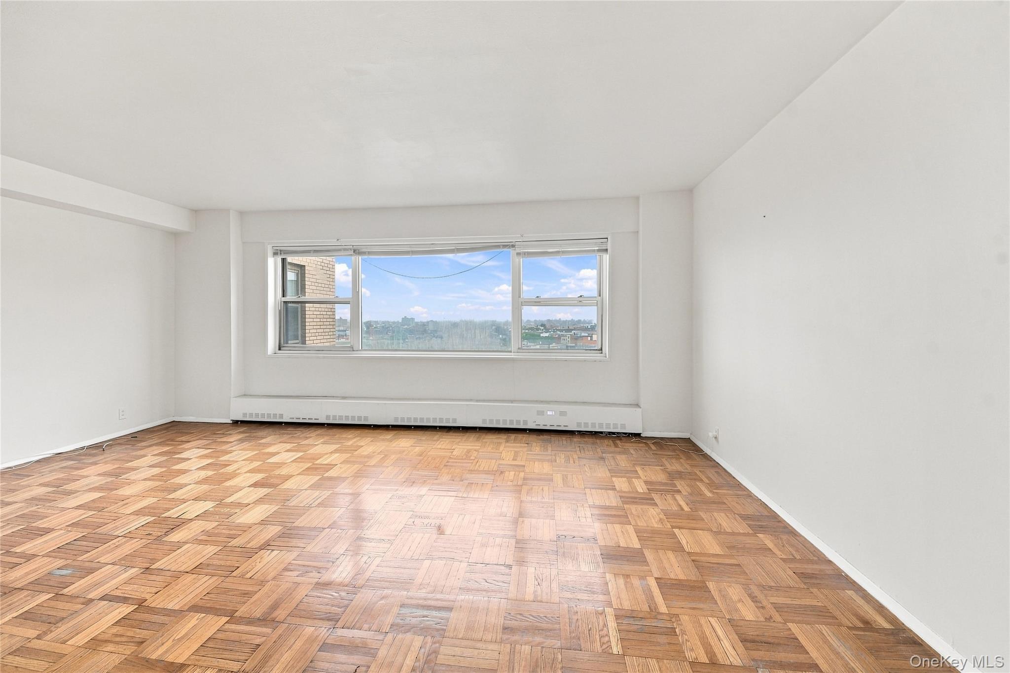 8 Fordham Hill Oval 16d Property Photo 3