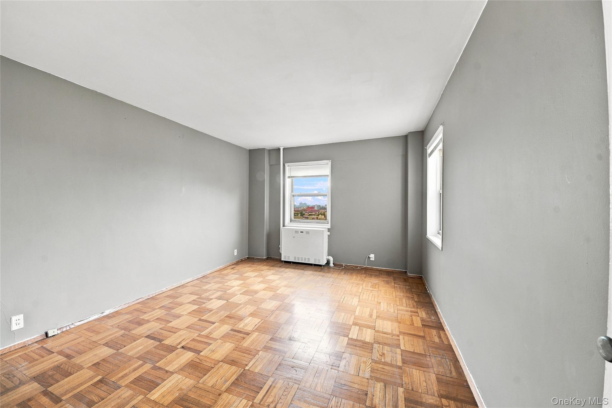 8 Fordham Hill Oval 16d Property Photo 11