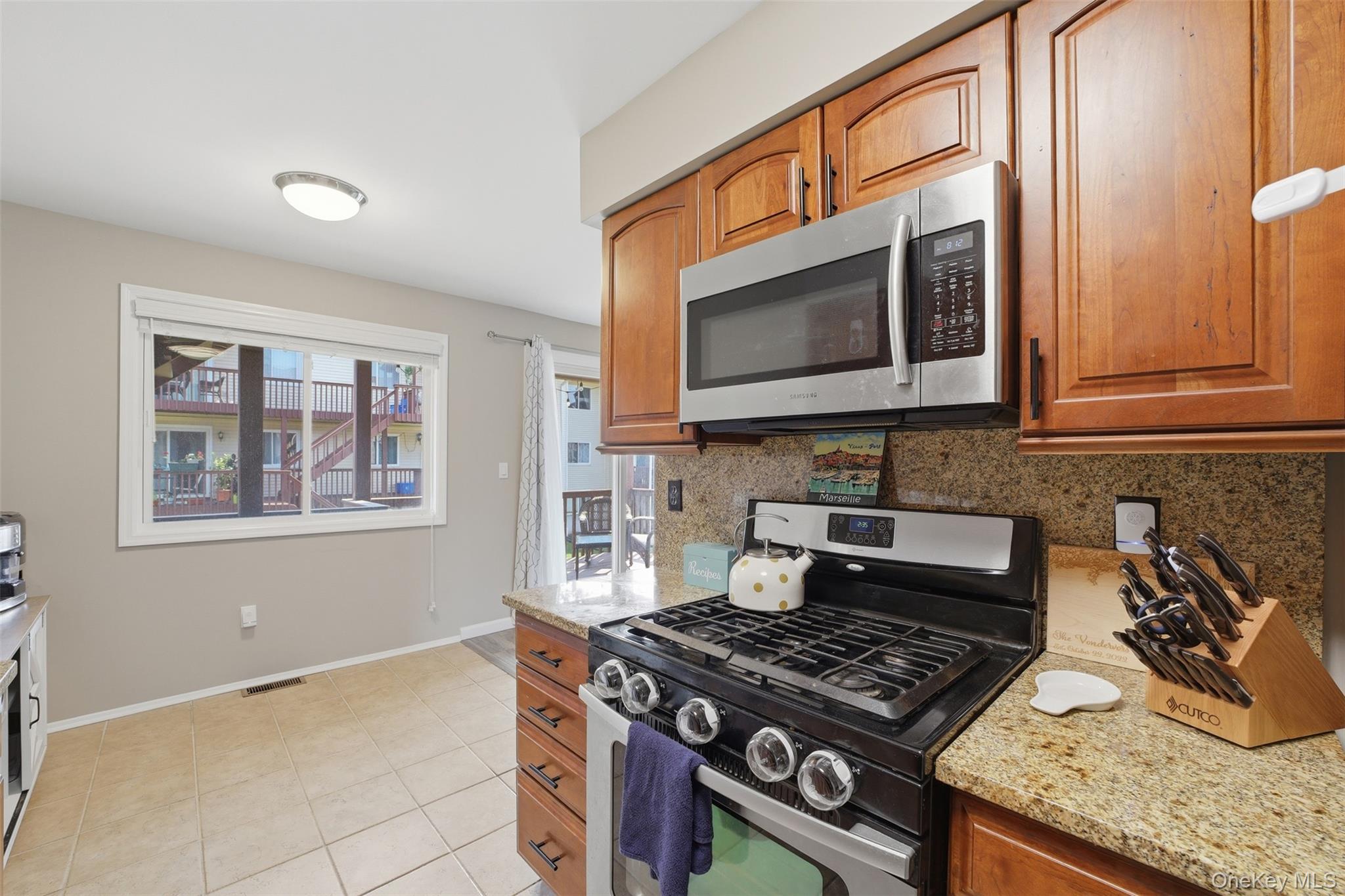 25 College Avenue 707 Property Photo 13