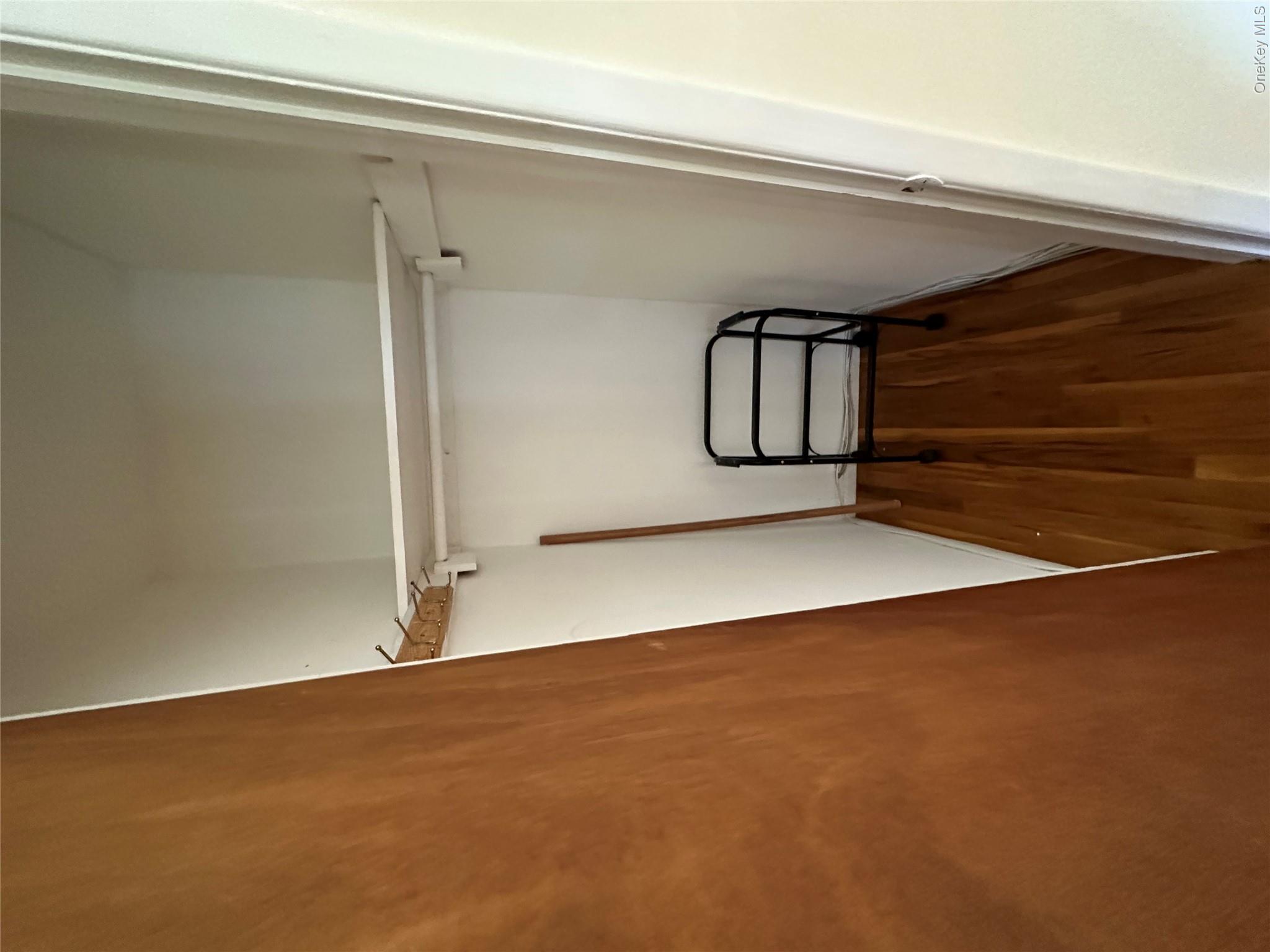 137 Nassau Boulevard Property Photo 10