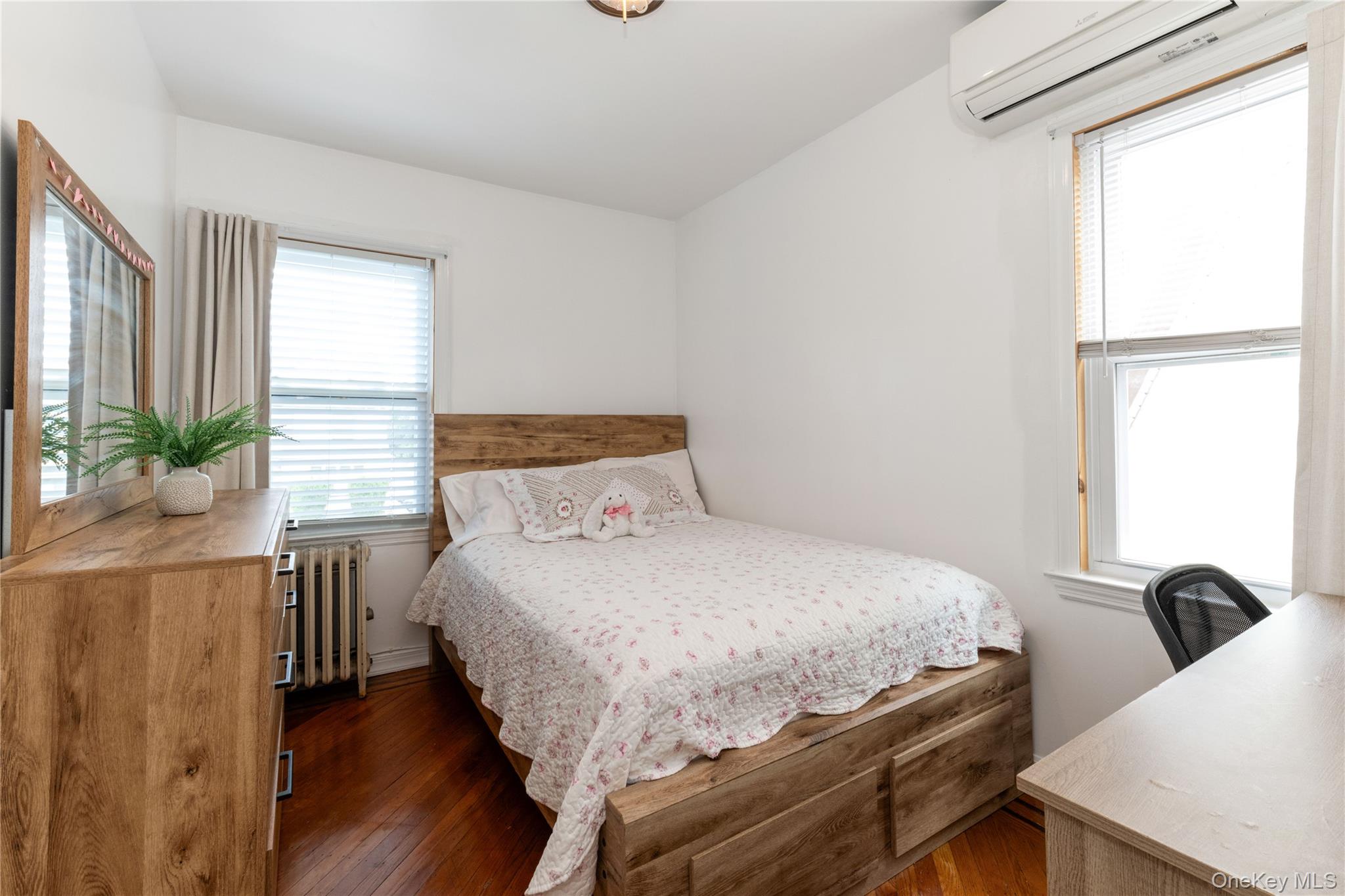 89-72 216th Street Property Photo 14