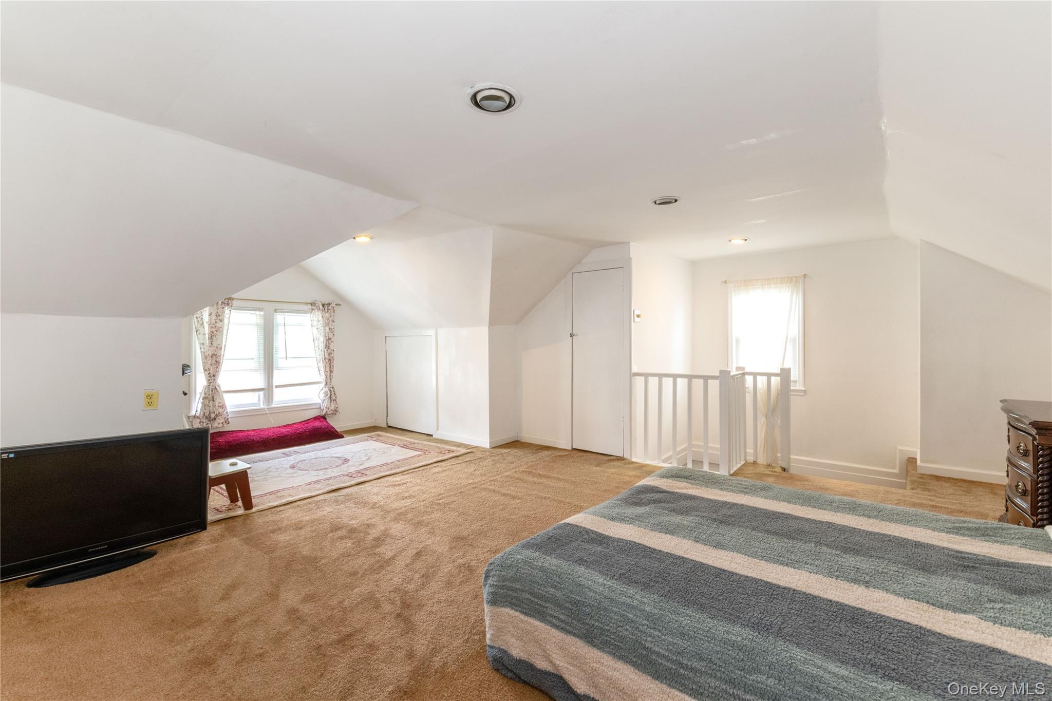 89-72 216th Street Property Photo 16