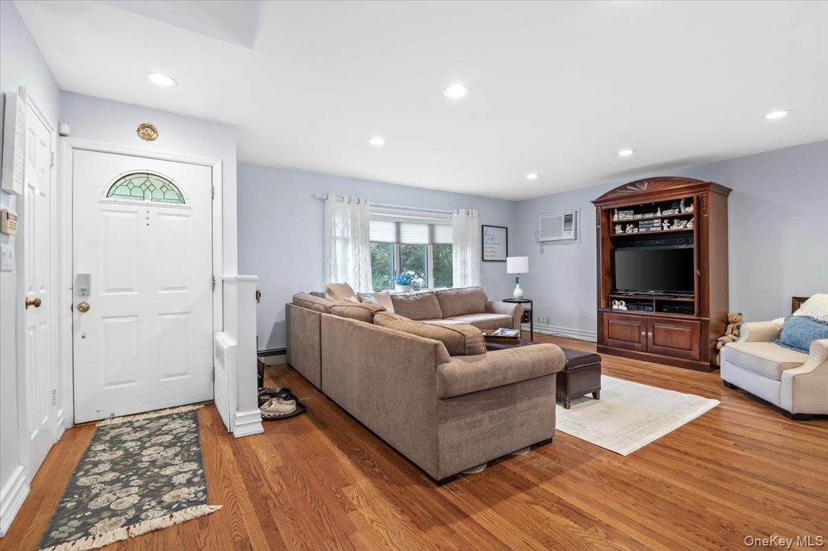 15 Eleanor Road Property Photo 5