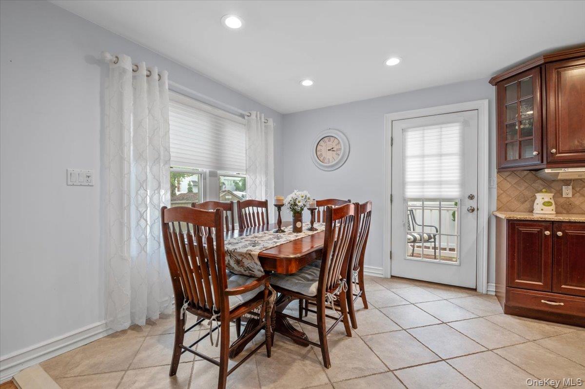 15 Eleanor Road Property Photo 14