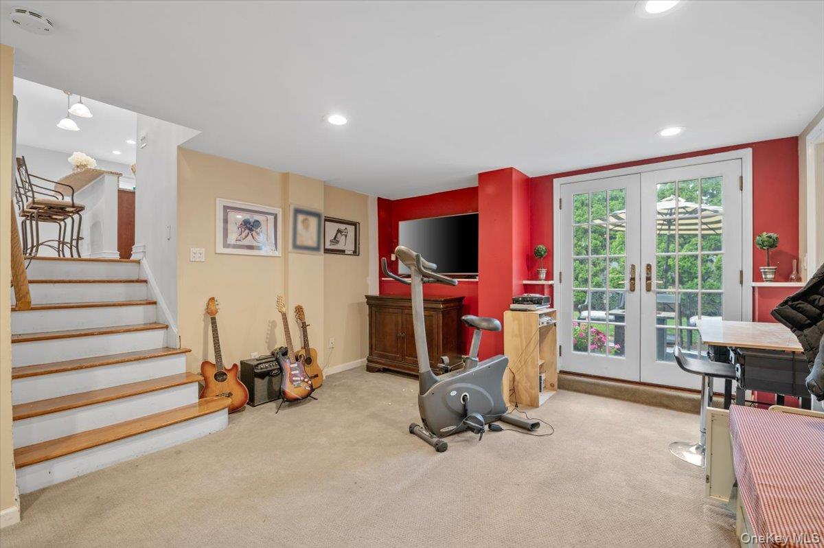 15 Eleanor Road Property Photo 23