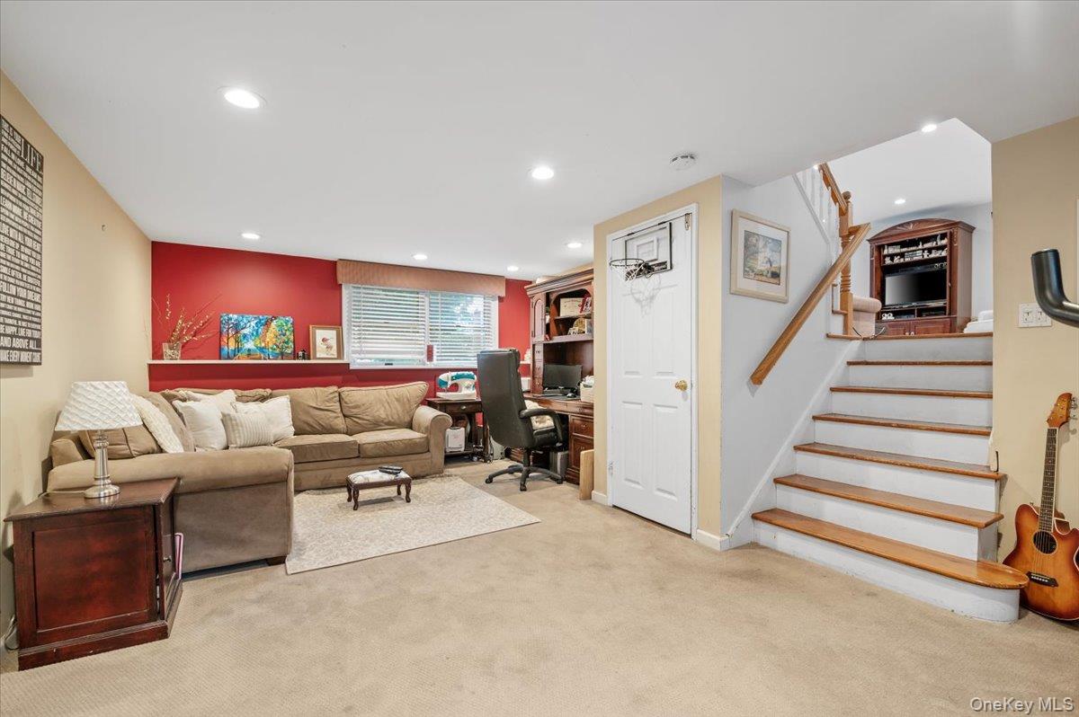 15 Eleanor Road Property Photo 24