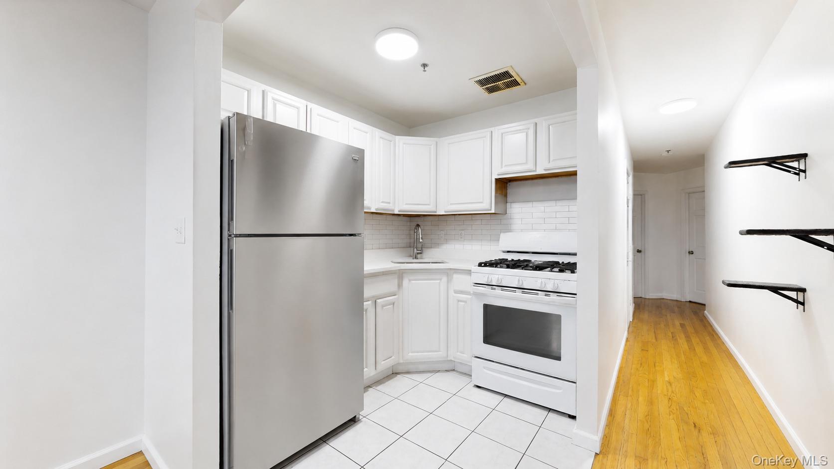 35-13 109th Street Property Photo 8